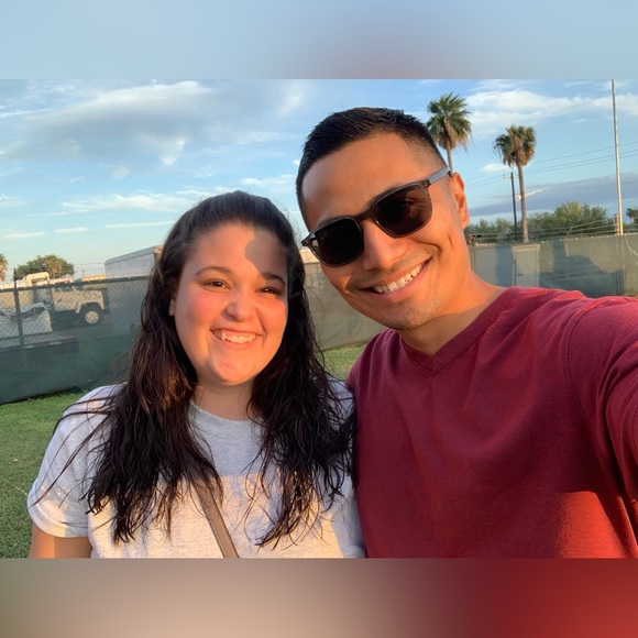 Meet your Posher, Chilo & Jade - Picture 3 of 4